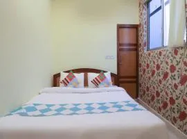 Hotel O Home Cozy Studio Collage Square Hotel Maya International Near St. Thomas's Church