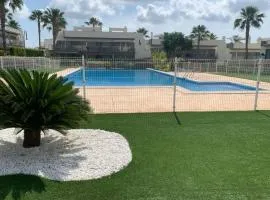 Modern pool home AVORH