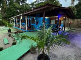 Pousada Pé Na Areia - ilha do mel，位于巴拉那瓜的酒店