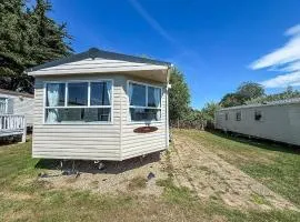 Lovely 8 Berth Caravan At Valley Farm Holidaypark Ref 46829V