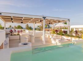 New Beachfront Penthouse Punta Popy，位于拉斯特拉纳斯的酒店