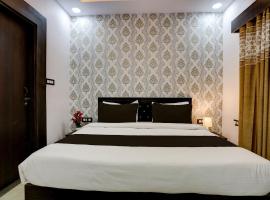 Hotel O Paras，位于Banthra Sikandarpur的酒店