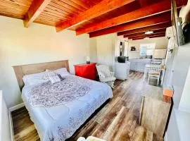 Cottage 33, Pineapple Place - Dora Canal Court - a downtown, waterfront community