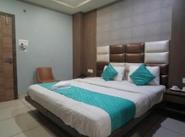 Hotel Galaxy Inn !! 5 Min From Nemcare Hospital !!