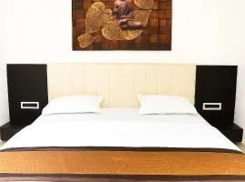 SHREE MAA TULSI PALACE GUEST HOUSE Near Shri Mahakaleshwar Jyotirlinga Temple - Fully Air Conditioning Rooms -Best Hotel IN Ujjain