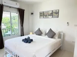 Sachi House Stay Near Muay Thai Gym and Beach