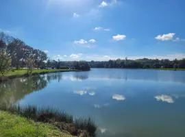 Lake Villa Castéra-Verduzan