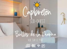 Bulles de la Marina - Balnéo，位于卡布勒通的酒店