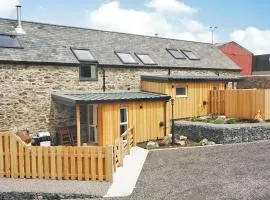 Stable Barn - Hw7591