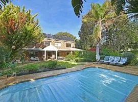 DC Guesthouse in Constantia