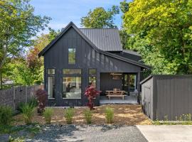 The Black Squirrel In Fairhaven，位于贝灵厄姆的酒店