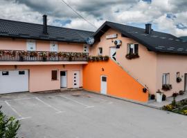 Guest House Mačić，位于科雷尼察的酒店