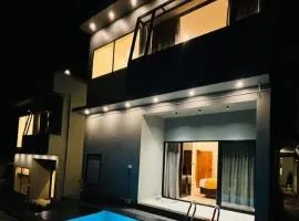LA VILLA Resort