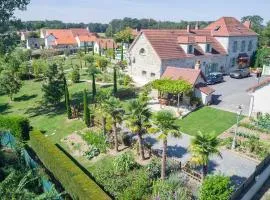 Gîte confortable avec piscine partagée à Hauterives - FR-1-489-203