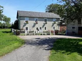 Charmante maison rénovée à la ferme avec jardin clos - FR-1-497-27