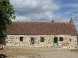 Maison écologique du XVe siècle avec jardin clos et garage, idéale pour une escapade paisible - FR-1-497-7，位于La Baroche-sous-Lucé的酒店