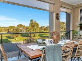 Oceana Haven - Beachside Serenity and Modern Comfort