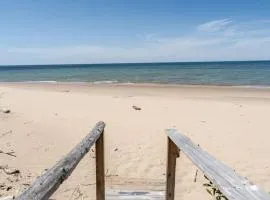 All the Waters Retro Home on Lake Michigan- Your Own PRIVATE BEACH