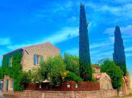 La Bohème Mouriès，位于穆里耶的酒店