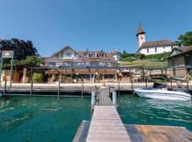 Room's at HAUS am SEE direkt am Thunersee gelegen mit SELF CHECK IN & digitaler Rezeption，位于图恩湖畔上霍芬的海滩酒店