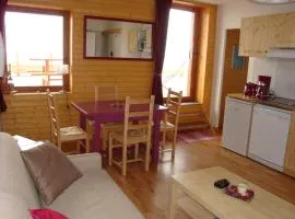 4 pers les Balcons du Recoin grande terrasse, vue montagne