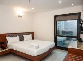 Gold Inn Exotica