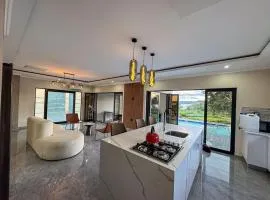 The Masters Villa