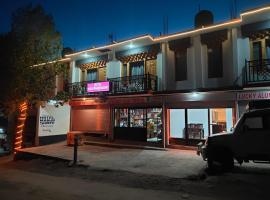 Hotel Kaza Manjushree，位于加沙的酒店