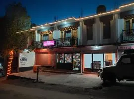 Hotel Kaza Manjushree