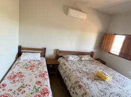 Quintal De Minas，位于德尔菲诺波利斯的酒店