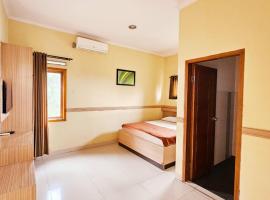 TOS Hotel Lembang，位于Padasul的酒店