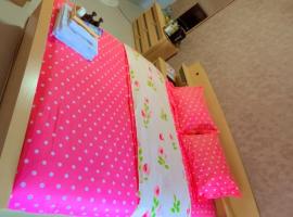 Gloryapartement，位于鲁瑟拉勒的酒店