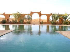 Kasbah Du Berger & Piscine，位于梅尔祖卡的酒店
