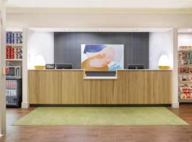 Spark by Hilton Toronto Airport