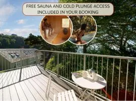 Tree Top - Perfect Apartment For Relaxing Getaway, Balcony, Parking