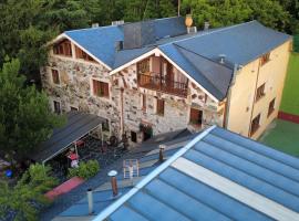Hotel Rural Camino Medulas，位于蓬费拉达的酒店