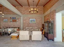 Casa con jardín en el centro