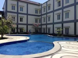 Puri Indah Hotel
