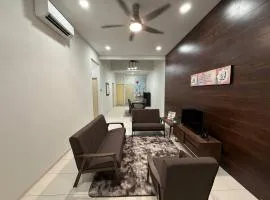 Hillside Homestay by UmmiSya