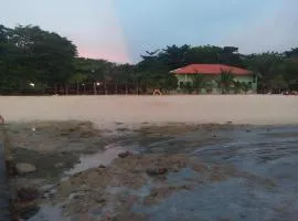 Magic's Place Beach Resort