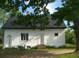 Bokeslundsgårdens Farmstay，位于Hörby的酒店