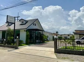 HomeGate Resort โฮมเกท รีสอร์ท