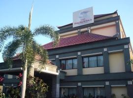 Jimbarwana Hotel，位于Negara的酒店