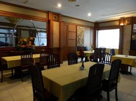 Larisae Setia Kawan Hotel