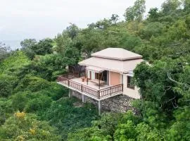 Limitless Tent Nusa Penida