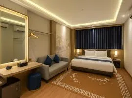 Grand Majesty Hotel