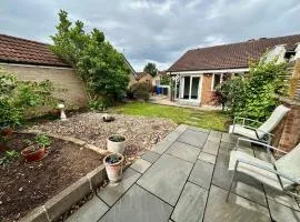Cosy bungalow Branton Doncaster near Yorkshire wildlife park and doncaster centre