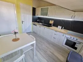 Апартамент Хармония ТОП Център в Стария Град