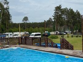 Ośrodek i kemping Uroczysko，位于Daleszyce的酒店