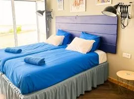 Studio LEIRIA Side